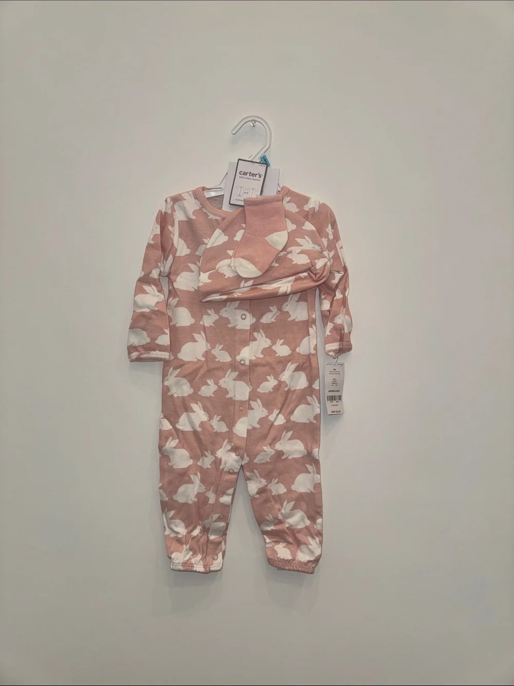 NWT Carter's White Bunny Print Pink Footed One-Piece with Matching Hat and Socks